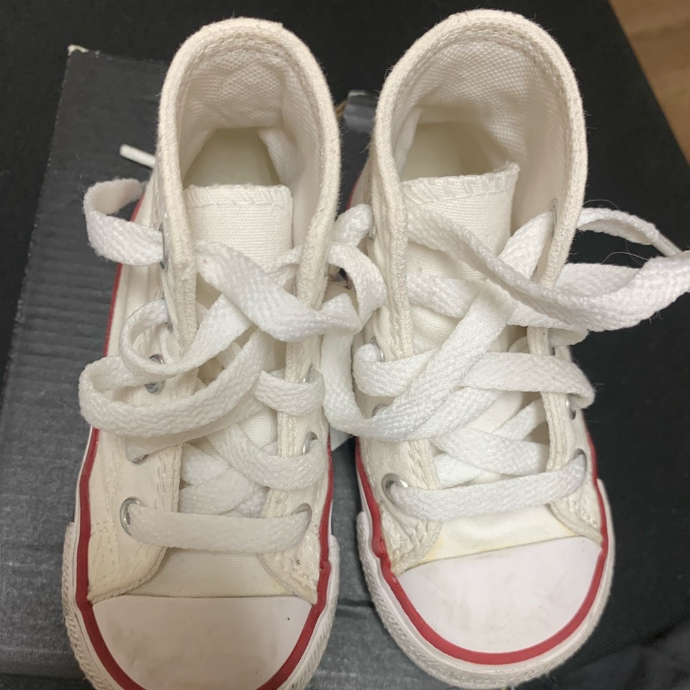 Converse white toddler size 5c